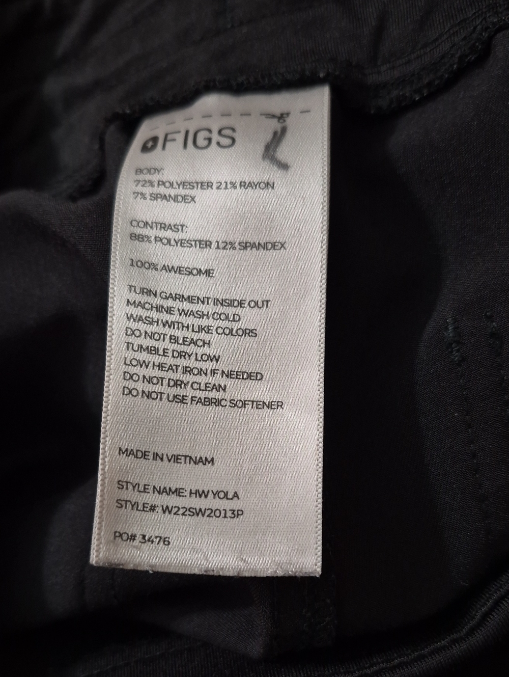 Figs  Technical  Collection Women's Black Straight Leg Cargo Pants - Picture 12 of 15